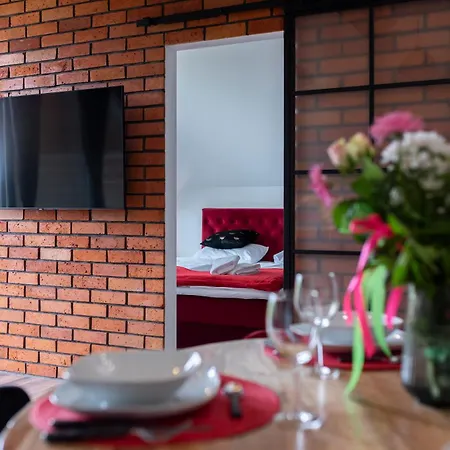 Aparts4u - Kras B307 Z Prywatnym Jacuzzi, Antresola I Widokiem Na Gory