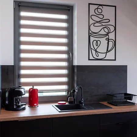 Aparts4u - Kras B307 Z Prywatnym Jacuzzi, Antresola I Widokiem Na Gory